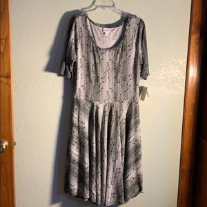 2XL - LulaRoe Nicole Dress